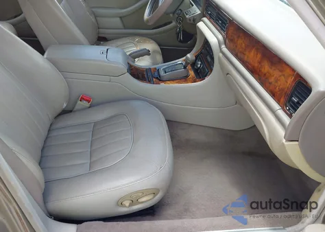 1996 Jaguar Xj6 из США, поврежденный, VIN SAJHX1241TC774556